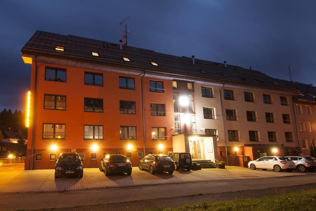 Pension Boehmerwald Železná Ruda Exteriör bild